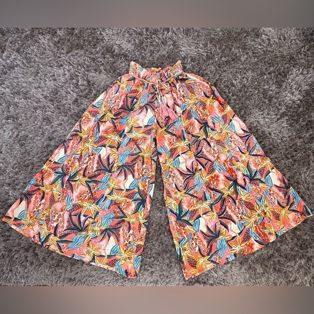 True Destinations Resort wear extra wide leg smocked elastic    waist EUC SZ m